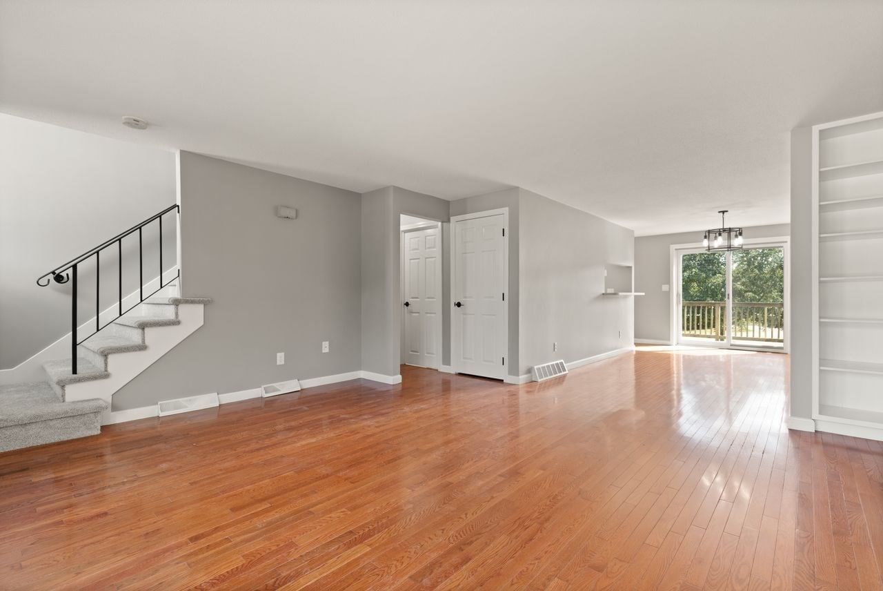 22 Welch Rd #22 Easton — Photo 8 of 41