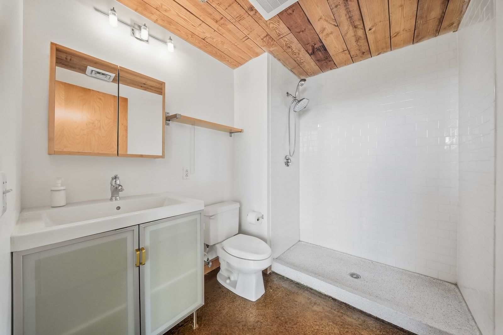 120 Holmes St #312 Quincy — Photo 14 of 27