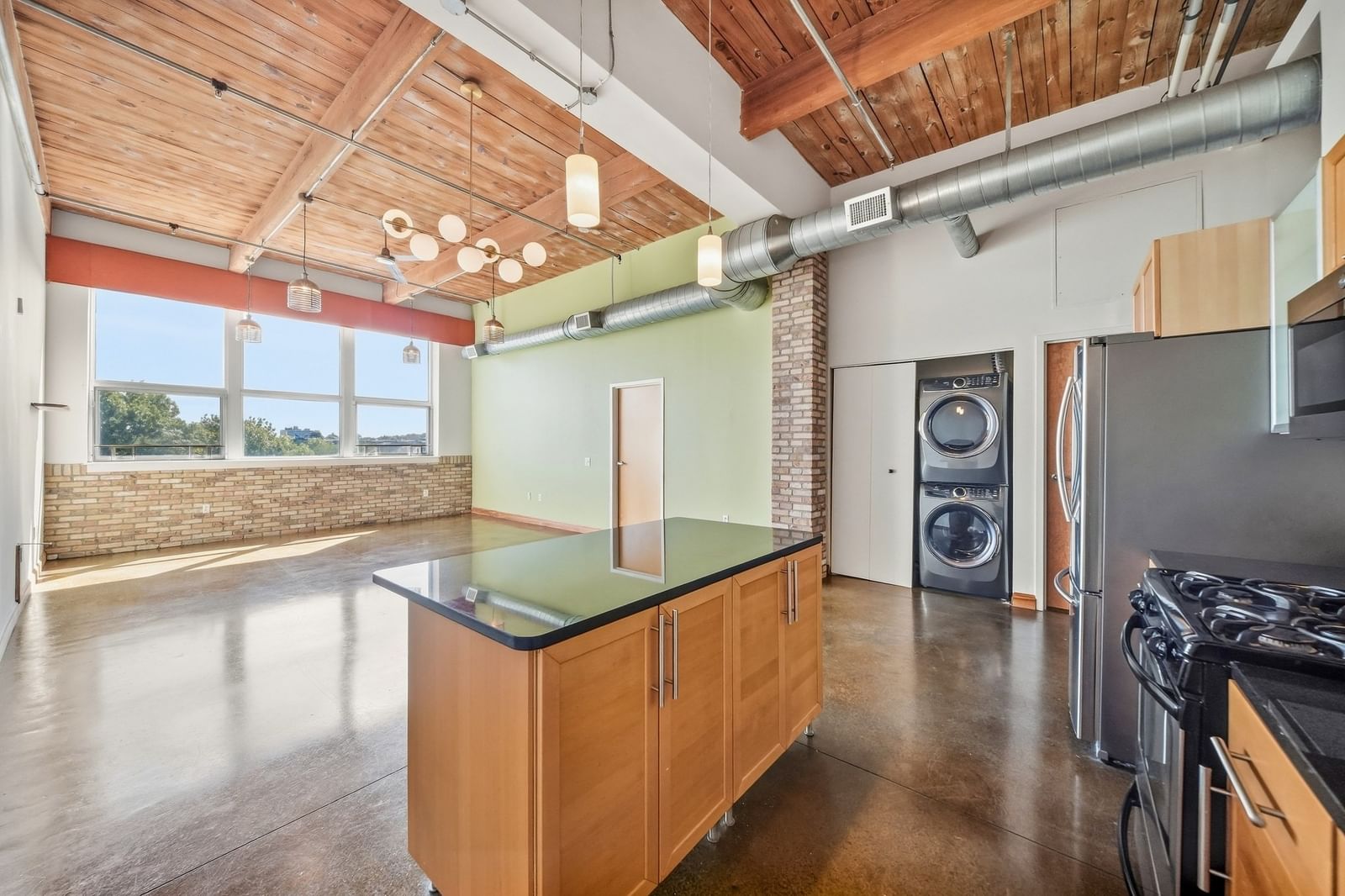 120 Holmes St #312 Quincy — Photo 6 of 27