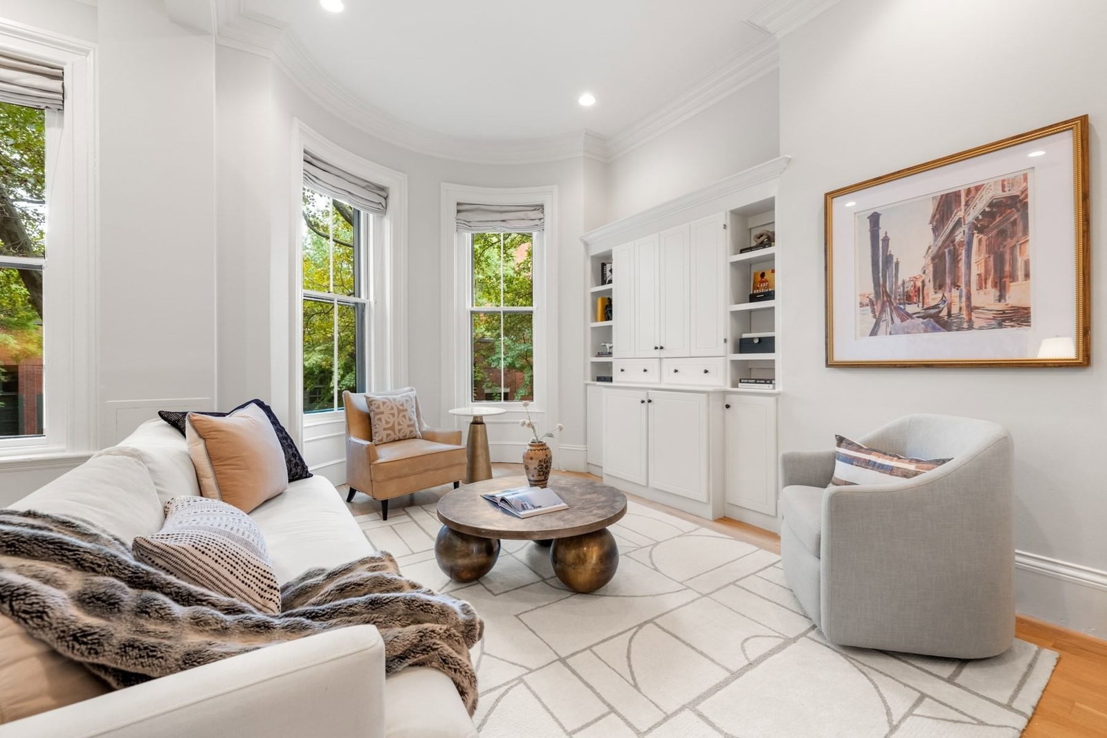 43 Warren Avenue #2 Boston — Photo 3 of 26