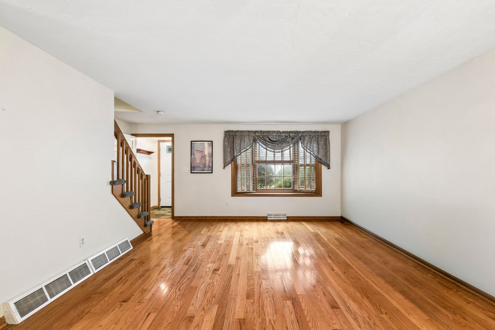 20 Daniel Drive #20 Easton — Photo 7 of 42
