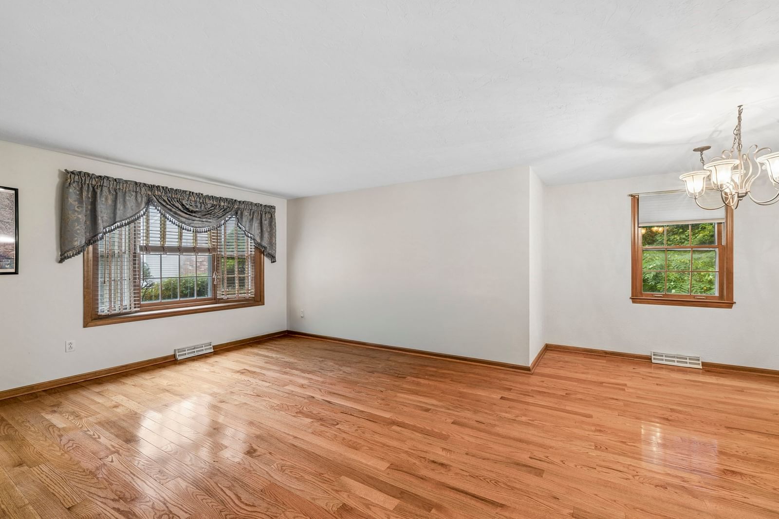20 Daniel Drive #20 Easton — Photo 8 of 42