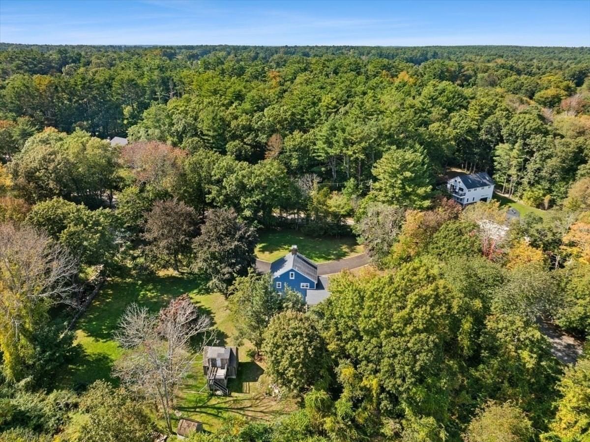 449 Parsonage St Marshfield — Photo 36 of 41