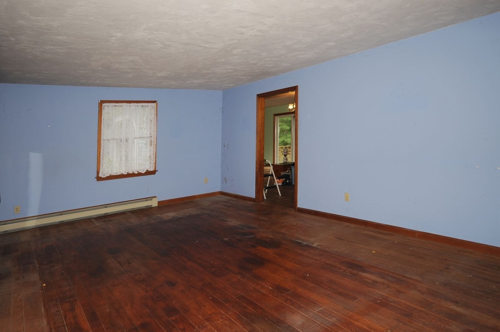 540 Head Of The Bay Rd Bourne — Photo 8 of 18