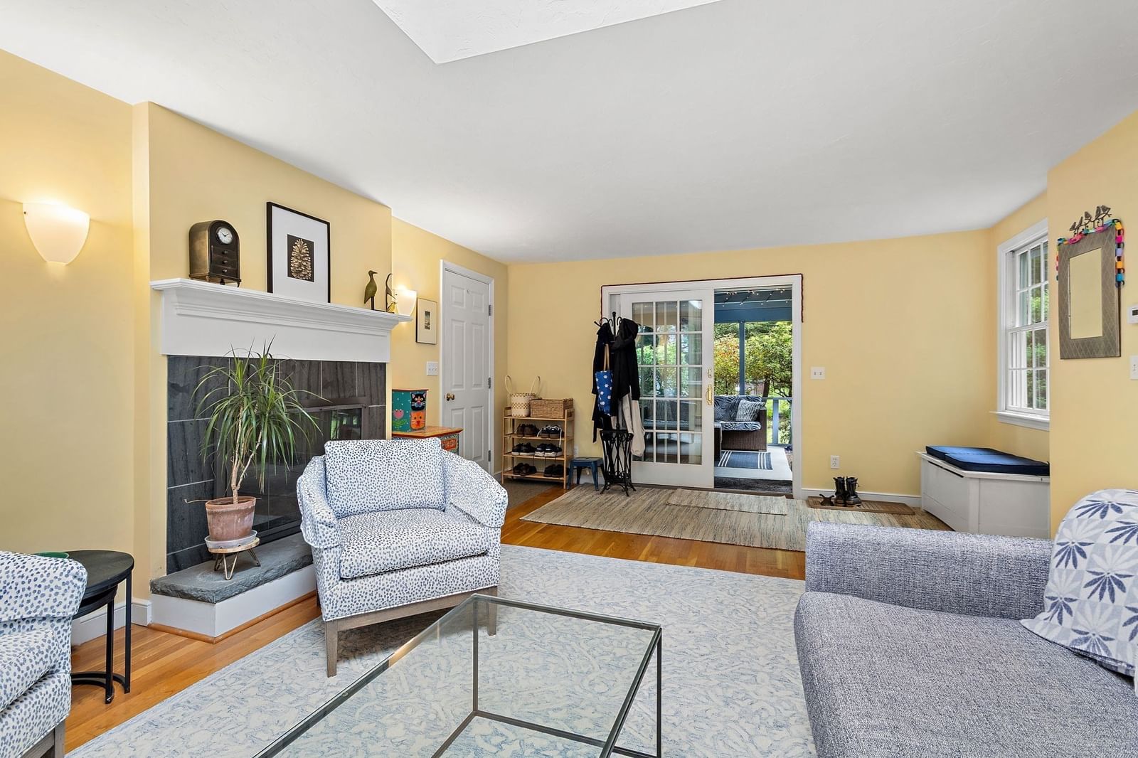 61 Adams Dr Stow — Photo 10 of 42