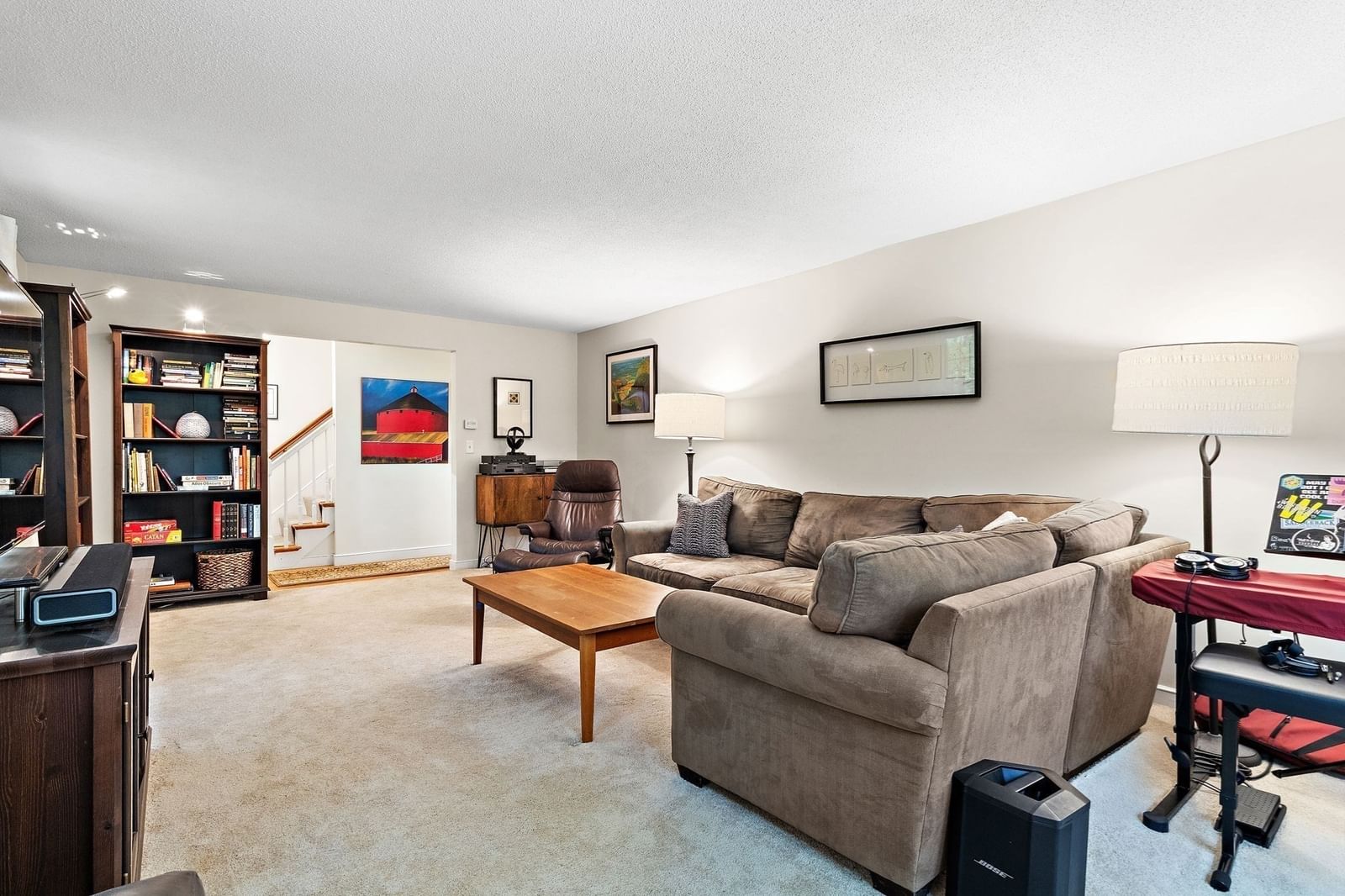 61 Adams Dr Stow — Photo 19 of 42