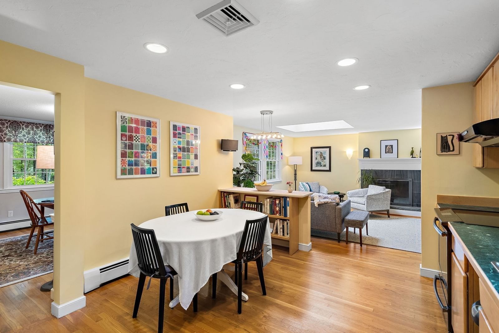 61 Adams Dr Stow — Photo 7 of 42