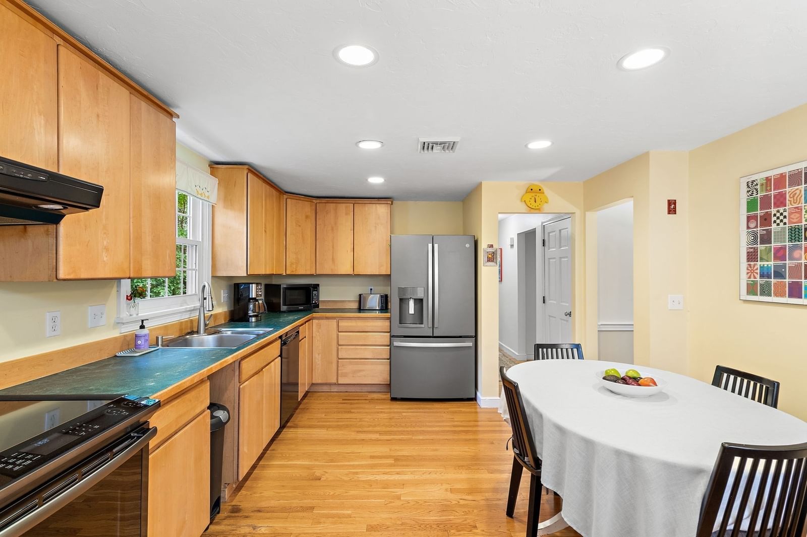 61 Adams Dr Stow — Photo 9 of 42