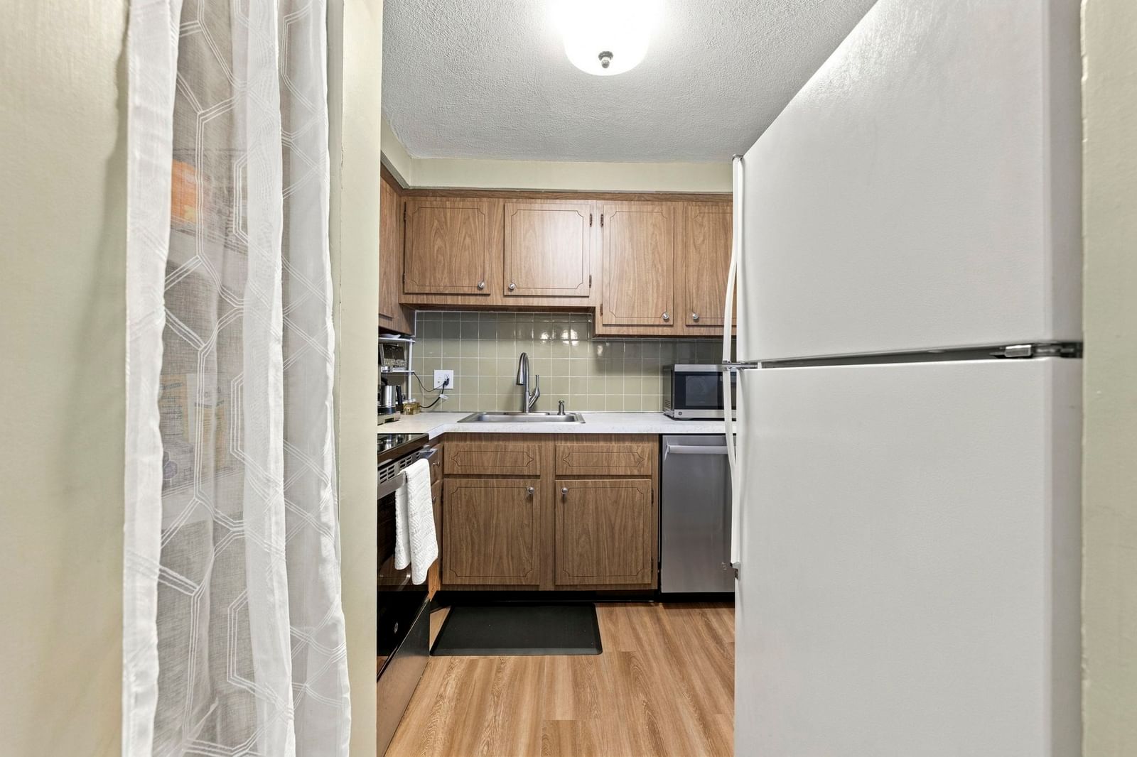 56 Coffey Street #10 Boston — Photo 7 of 17