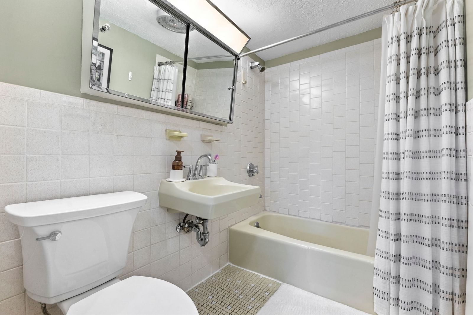 56 Coffey Street #10 Boston — Photo 9 of 17