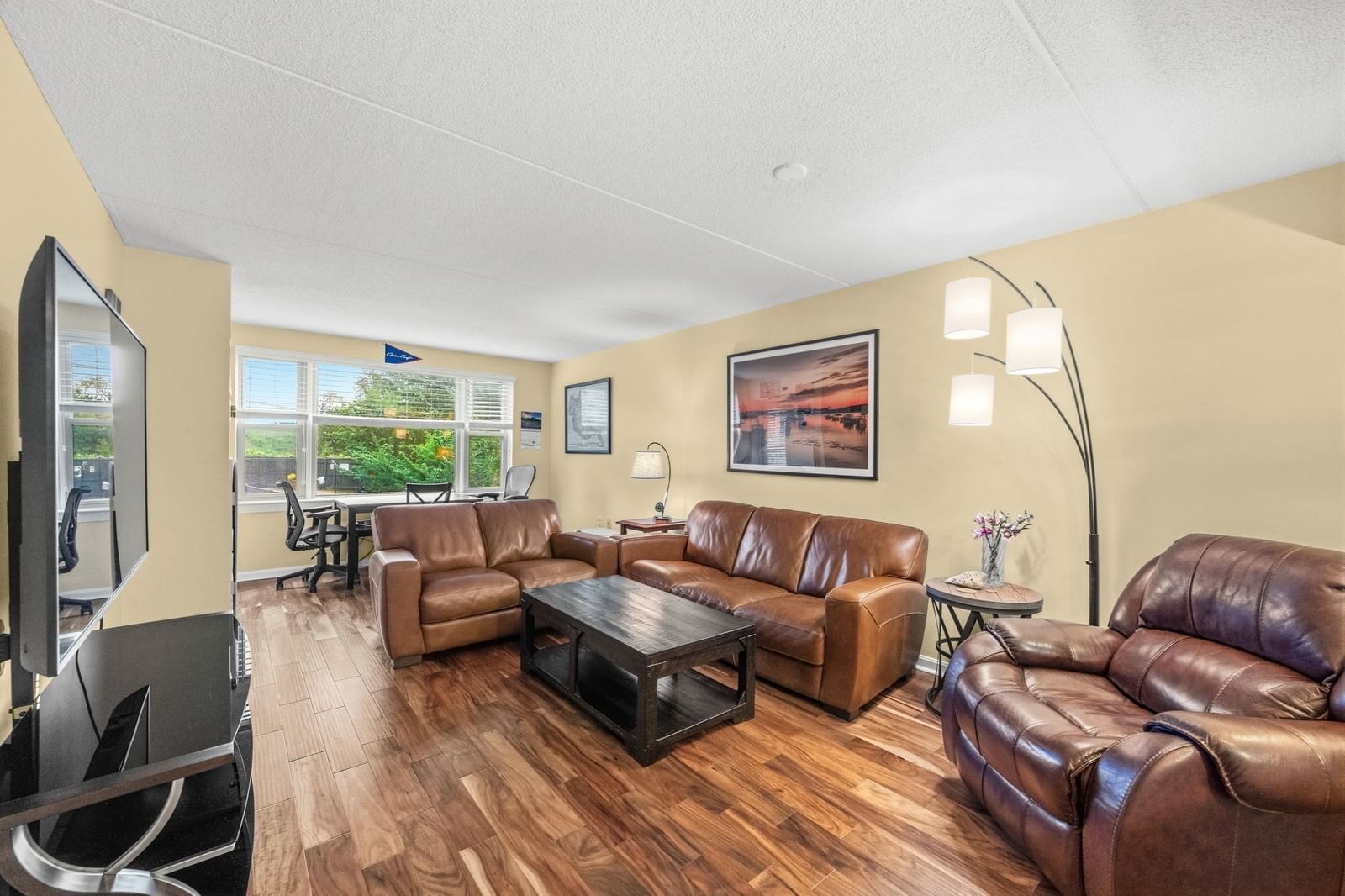 155 George Washington Blvd #401 Hull — Photo 7 of 24