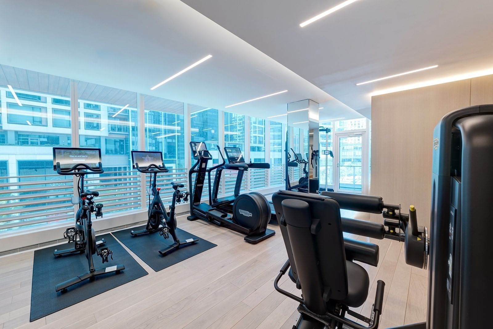 150 Seaport Blvd #20B Boston — Photo 24 of 28