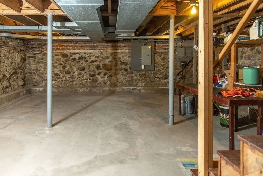 90 N Main Street Deerfield — Photo 41 of 42