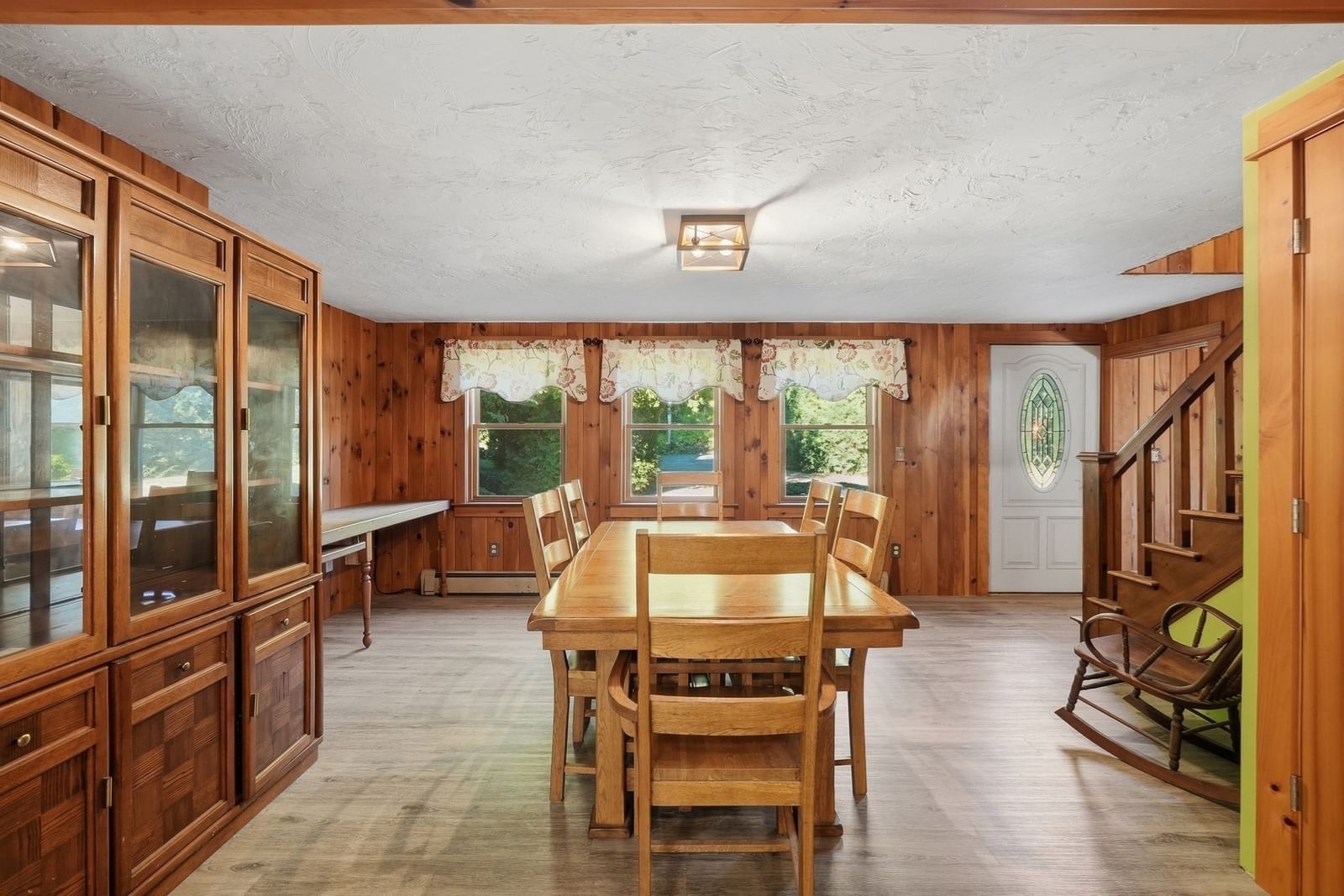221 Pierce Rd West Brookfield — Photo 9 of 41