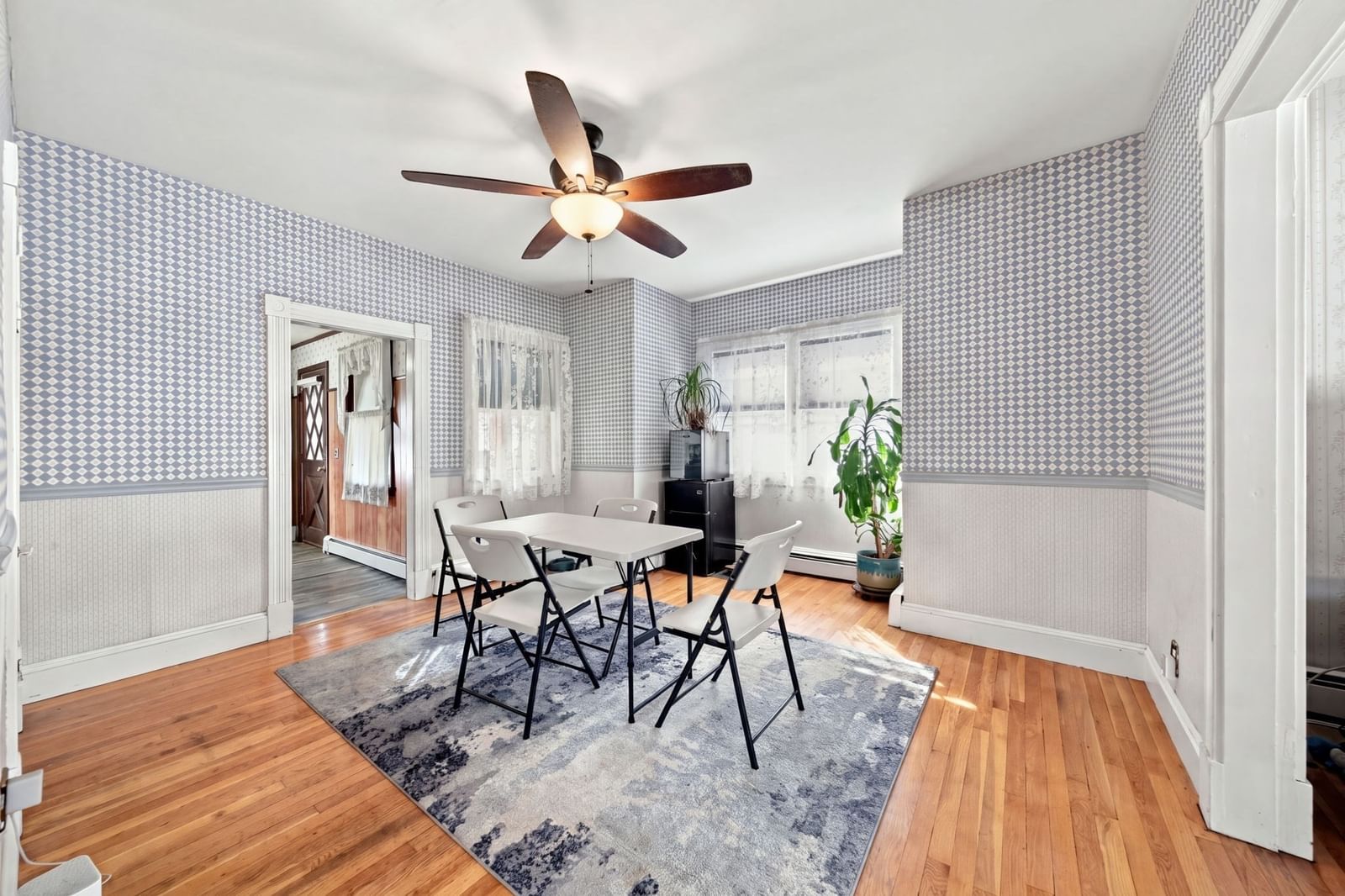 15 Otis St Lowell — Photo 4 of 18