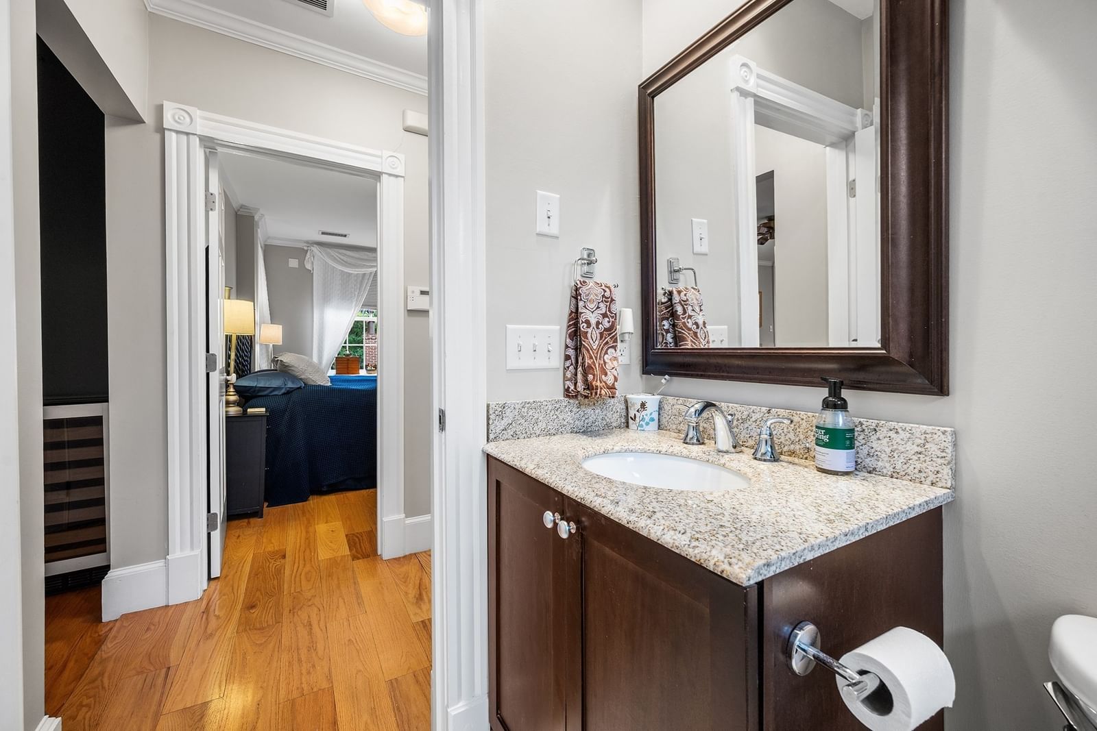 54 Chestnut St #3 Boston — Photo 14 of 31