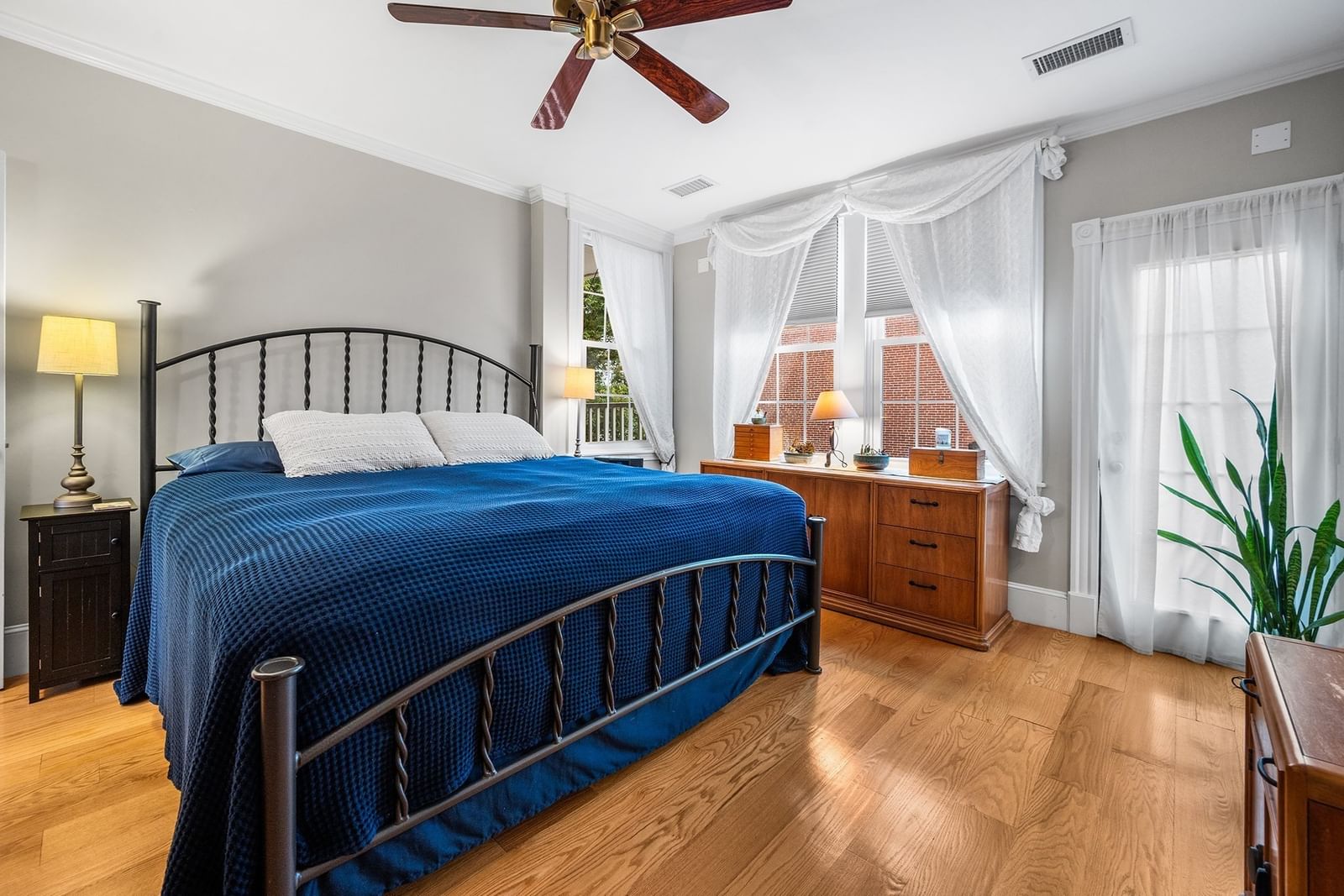 54 Chestnut St #3 Boston — Photo 15 of 31