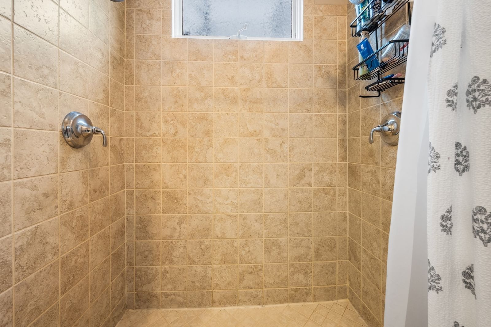 54 Chestnut St #3 Boston — Photo 18 of 31