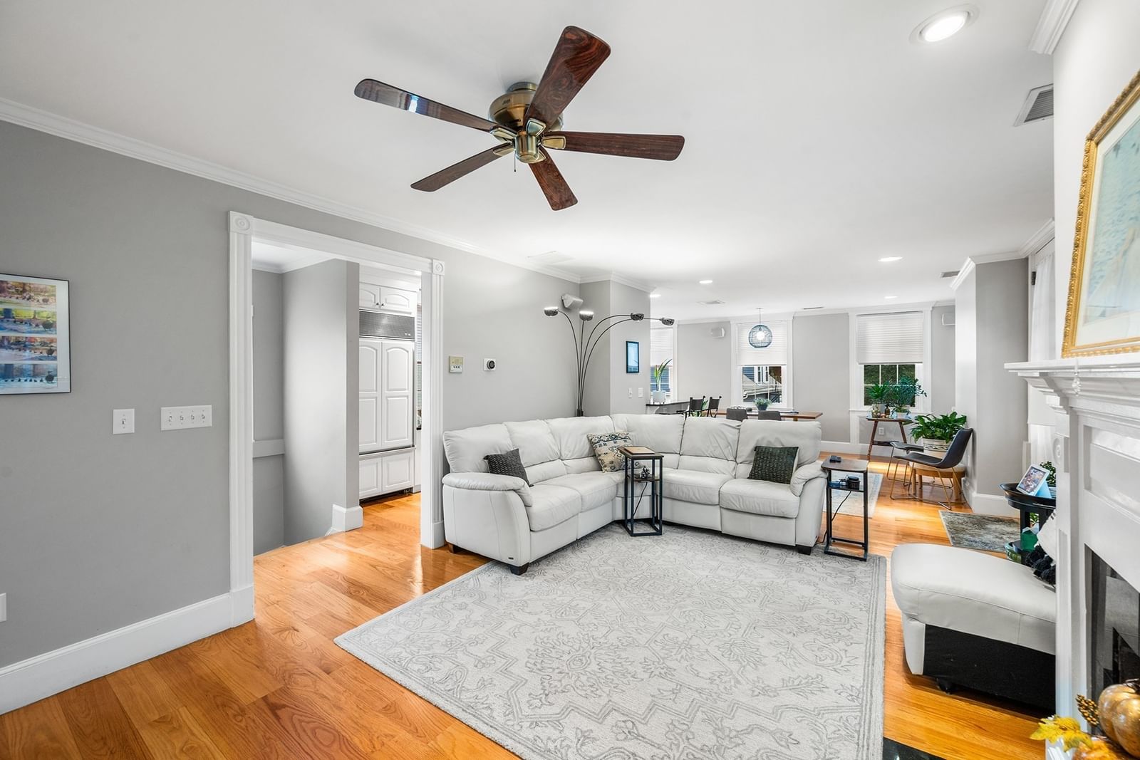 54 Chestnut St #3 Boston — Photo 5 of 31