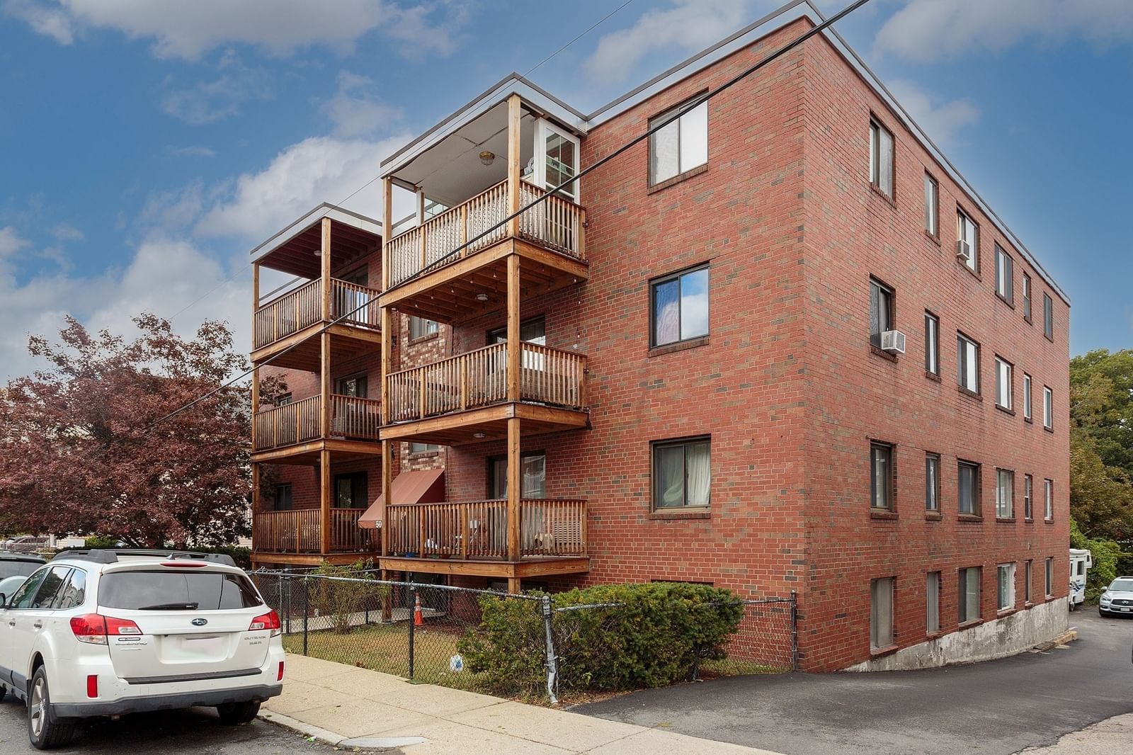 50 Seymour St #15 Boston — Photo 2 of 16