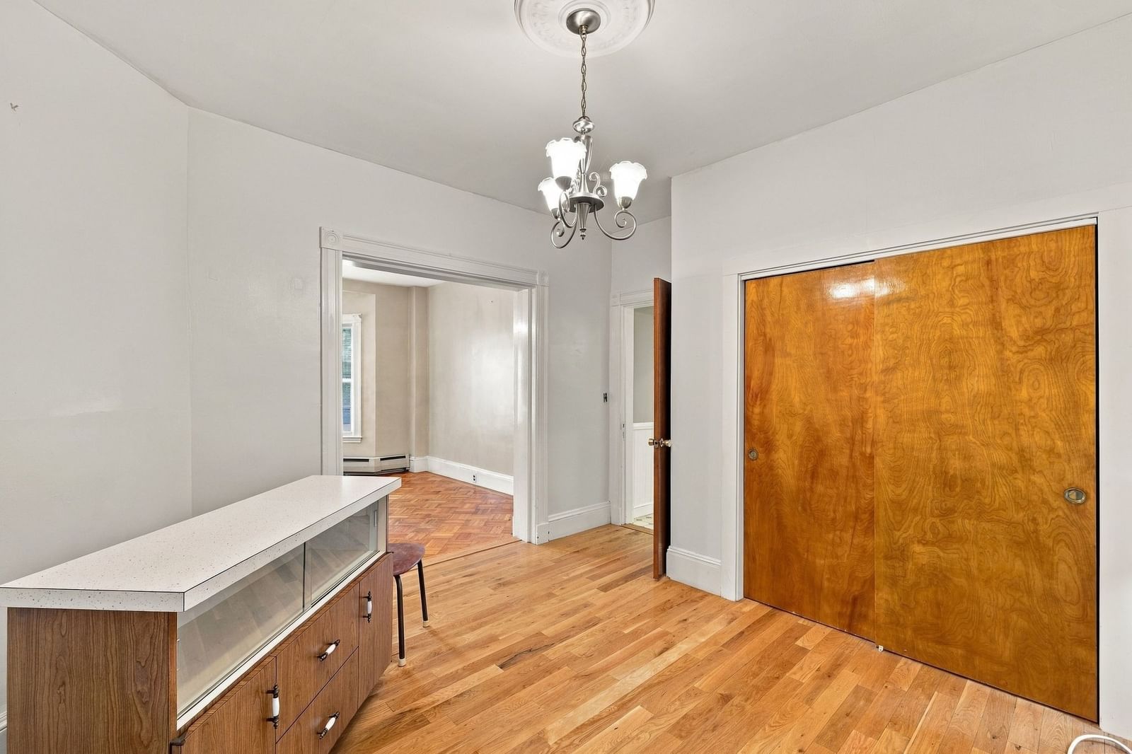 36 Hastings St Boston — Photo 21 of 42