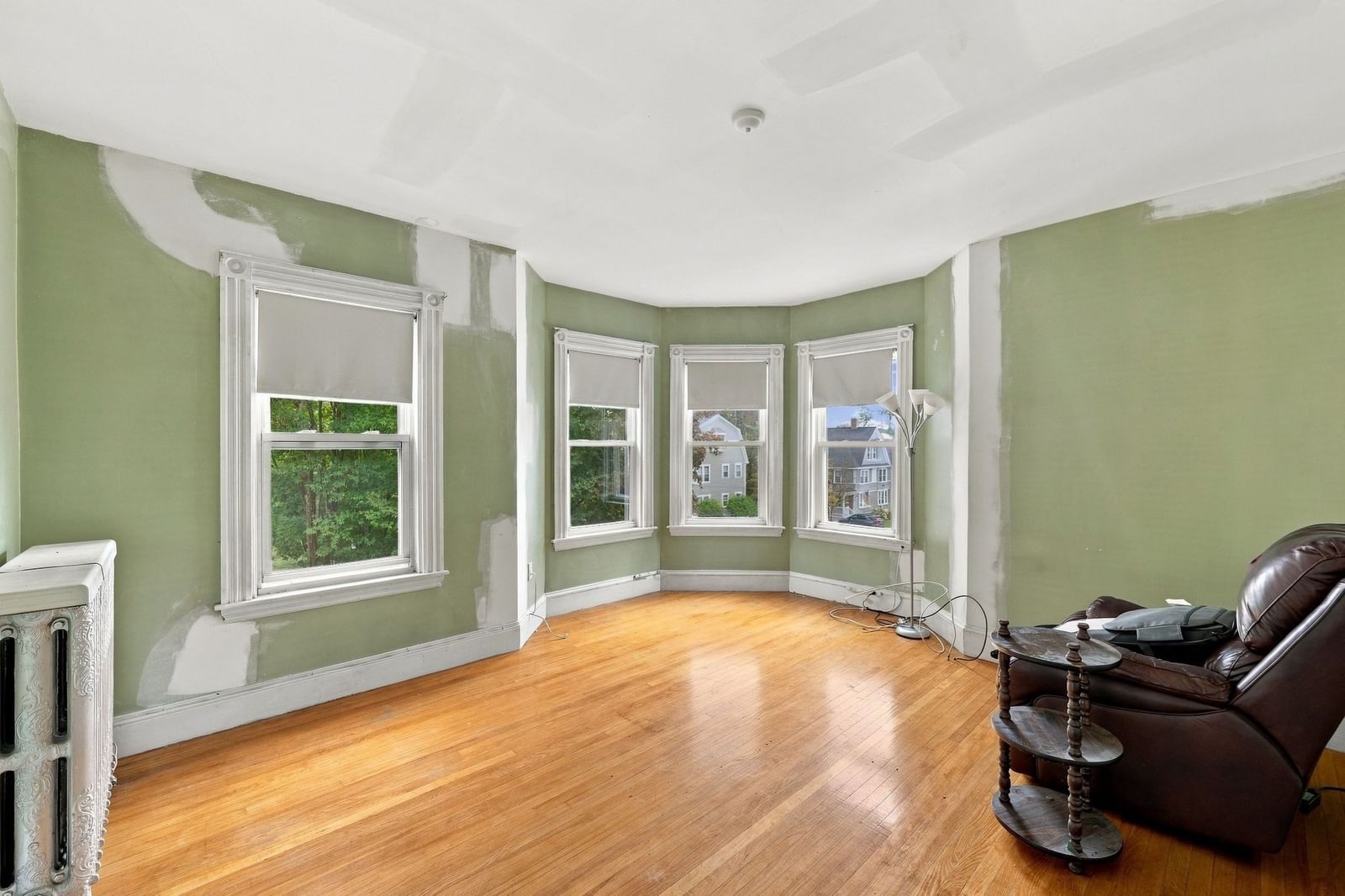 36 Hastings St Boston — Photo 29 of 42