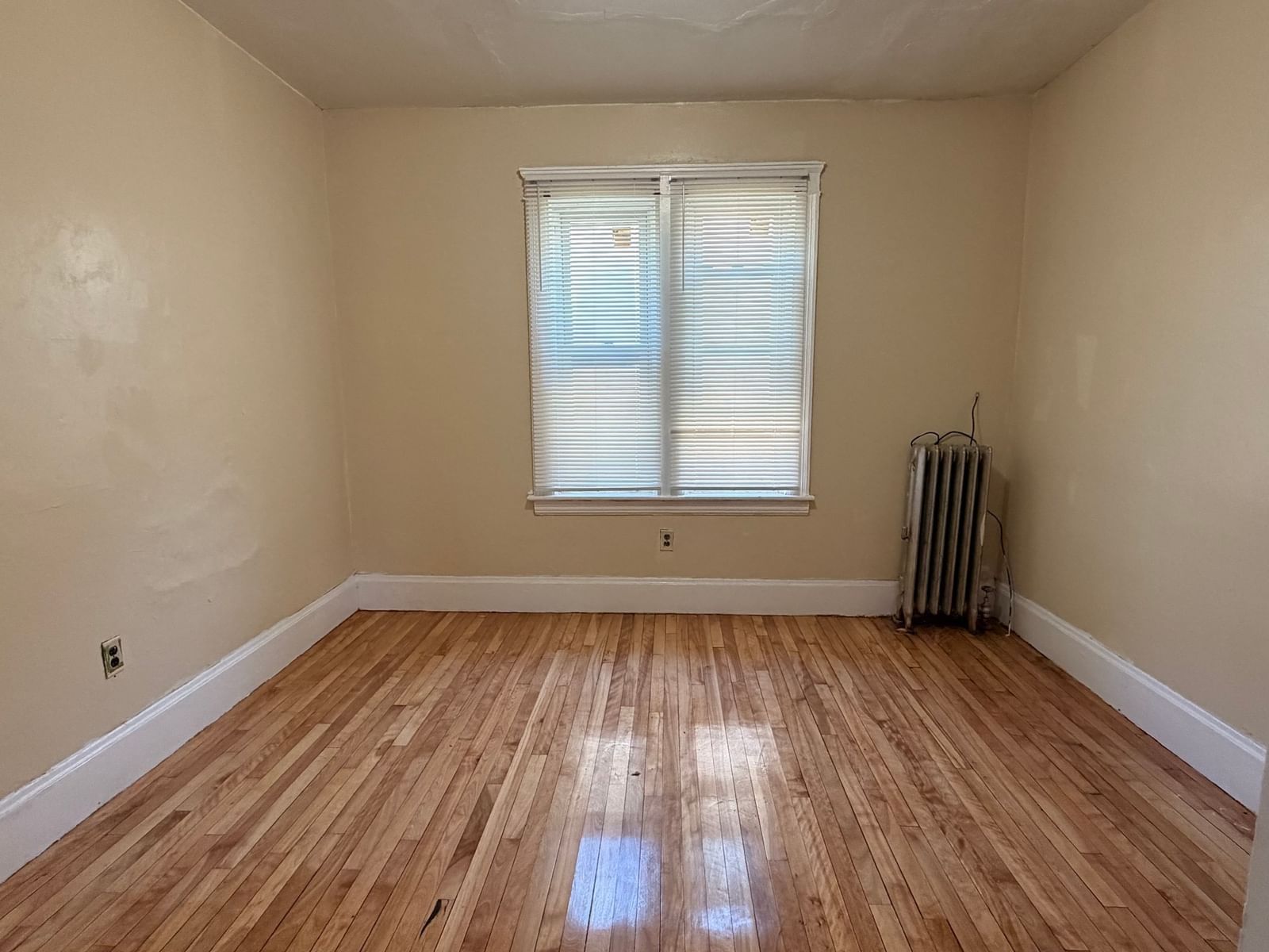 2 Shirley St Worcester — Photo 11 of 36