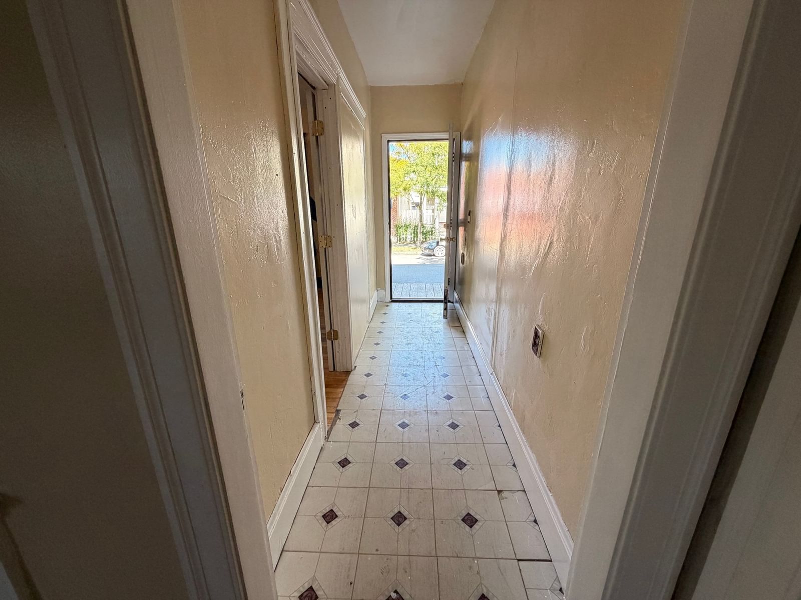 2 Shirley St Worcester — Photo 2 of 36