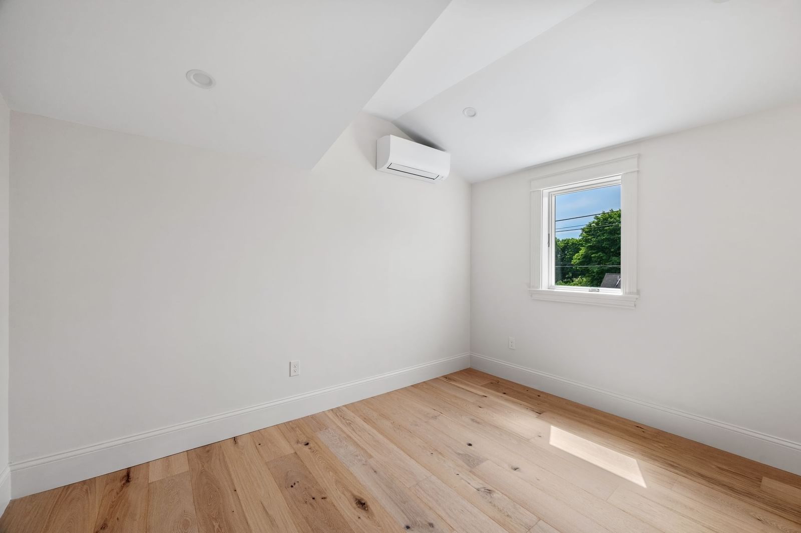 41 Hobart Street #2 Danvers — Photo 39 of 42