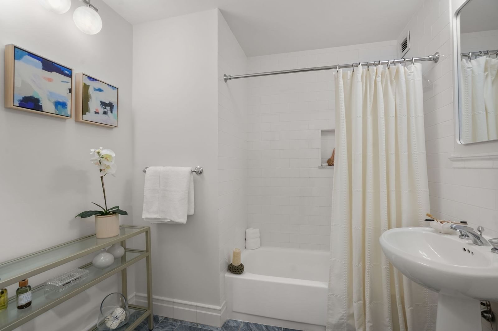 160 Commonwealth Avenue #218 Boston — Photo 11 of 28
