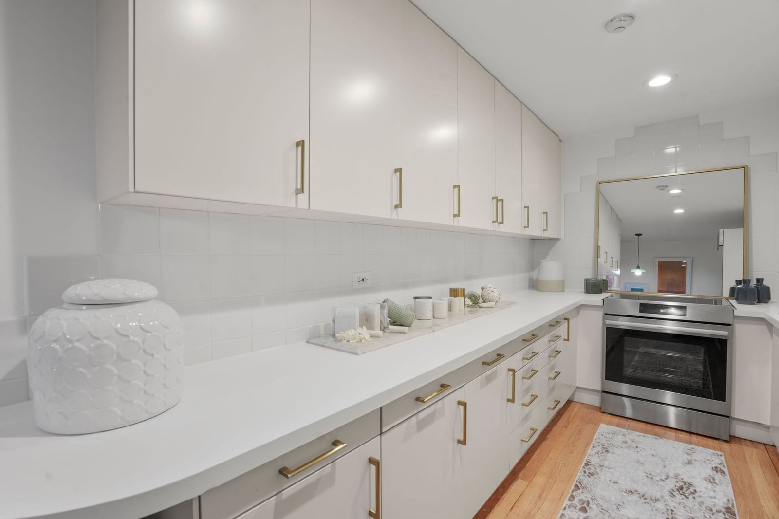 160 Commonwealth Avenue #218 Boston — Photo 14 of 28