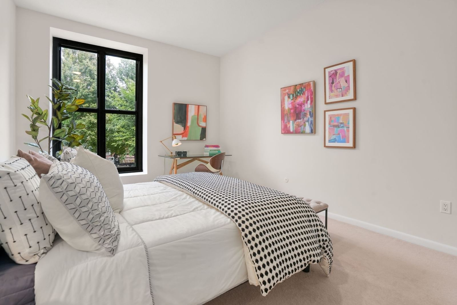 160 Commonwealth Avenue #218 Boston — Photo 20 of 28