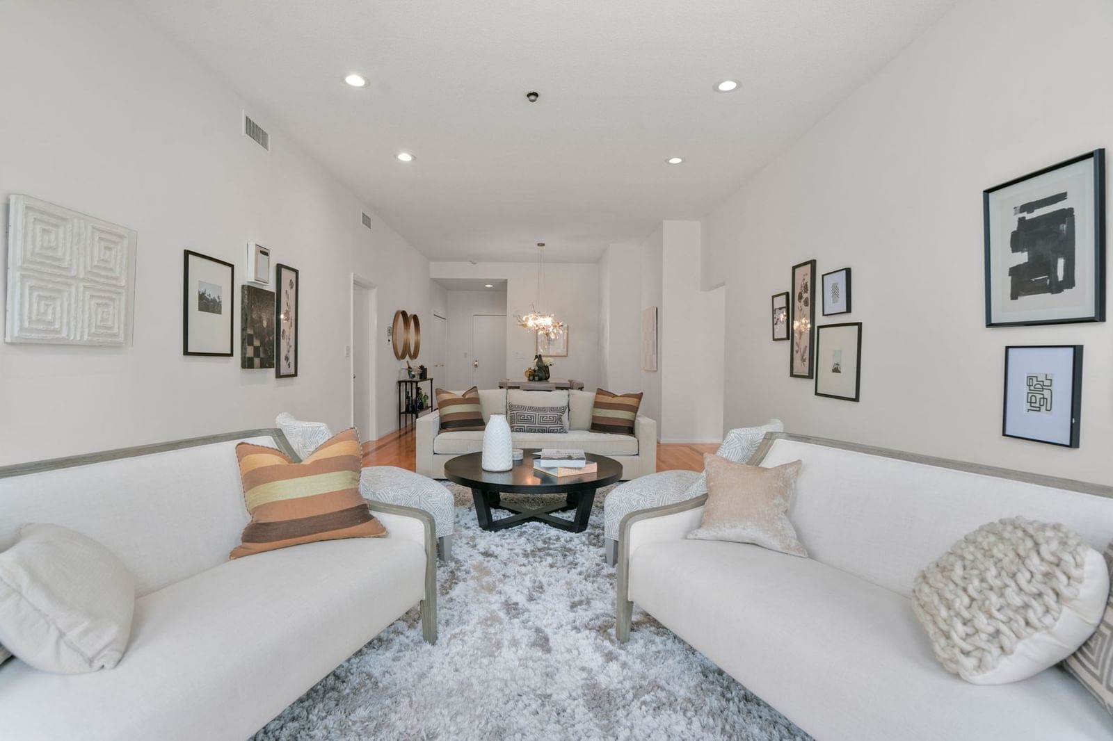 160 Commonwealth Avenue #218 Boston — Photo 6 of 28