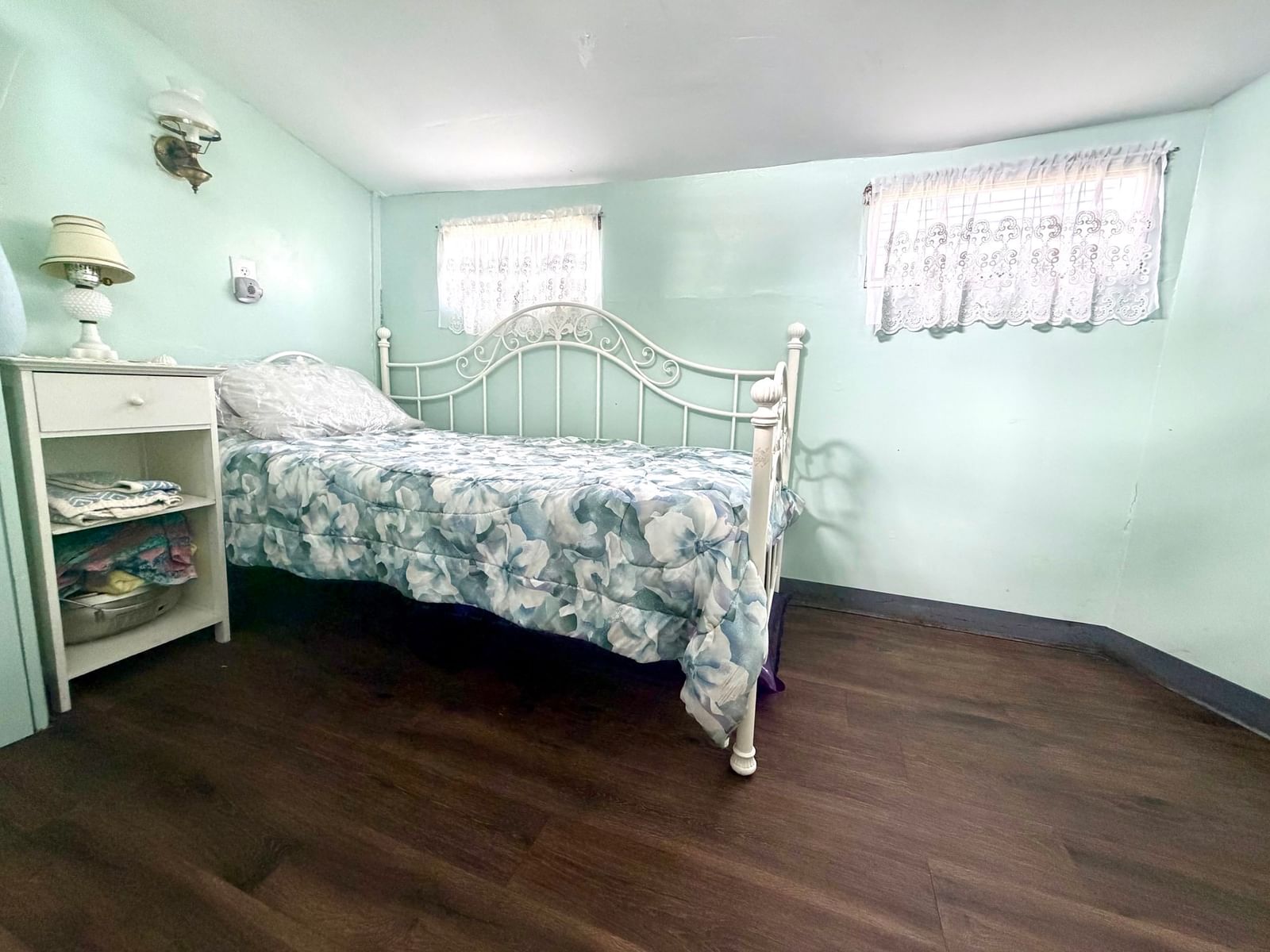 9 Hideaway #F Bourne — Photo 5 of 21