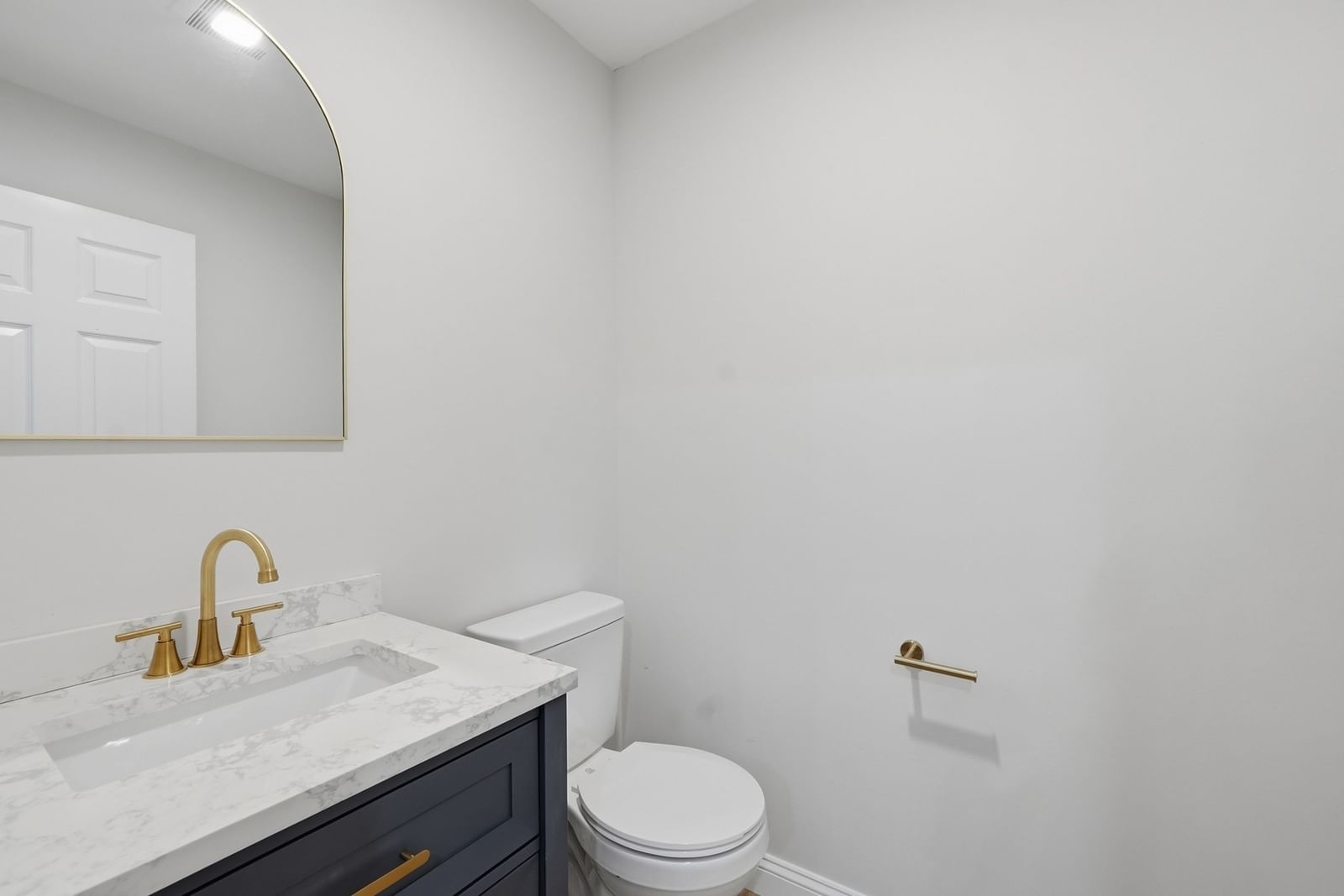 105 N Main St #B Orange — Photo 15 of 30