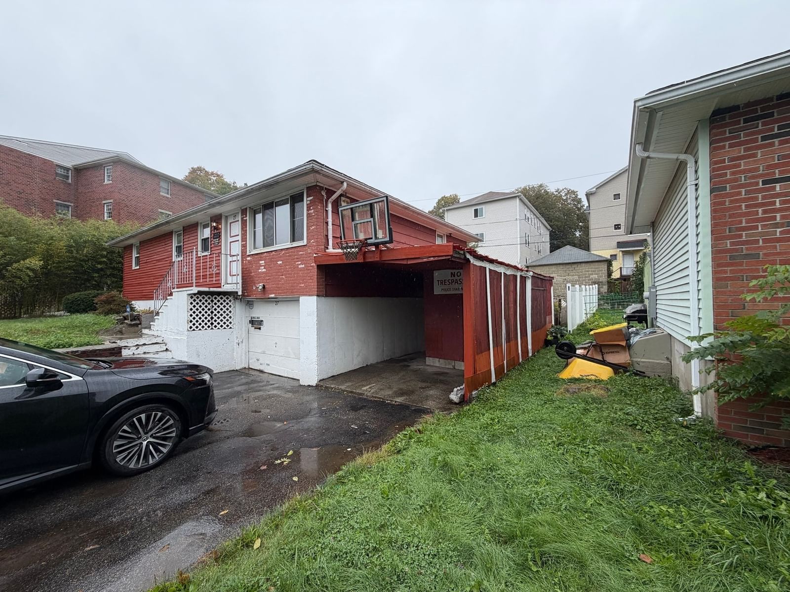 27 Dillon St Worcester — Photo 3 of 34