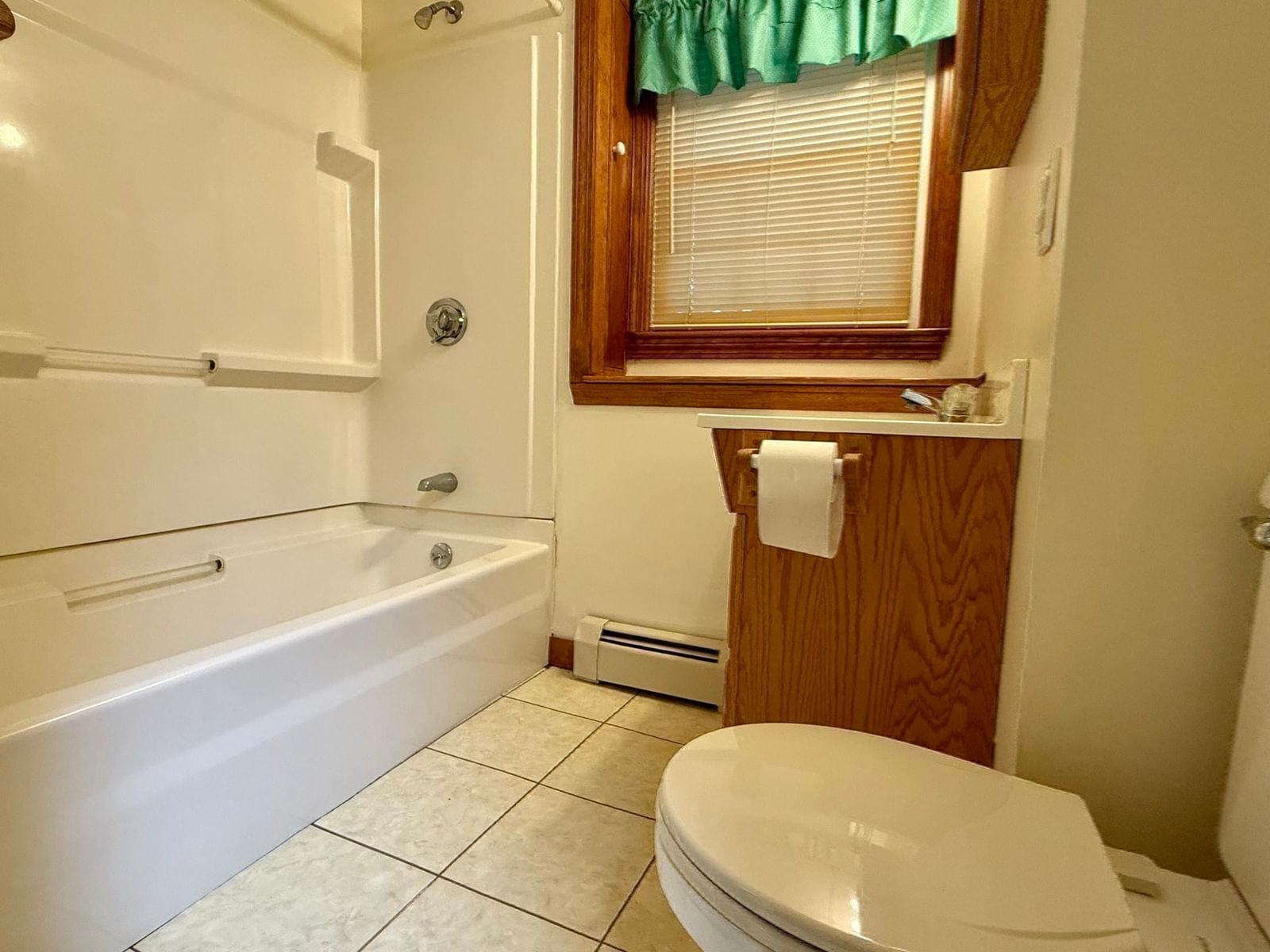 66 Debbie Dr Leominster — Photo 36 of 42