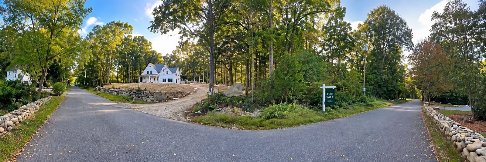 329 Crawford St Northborough — Photo 6 of 8