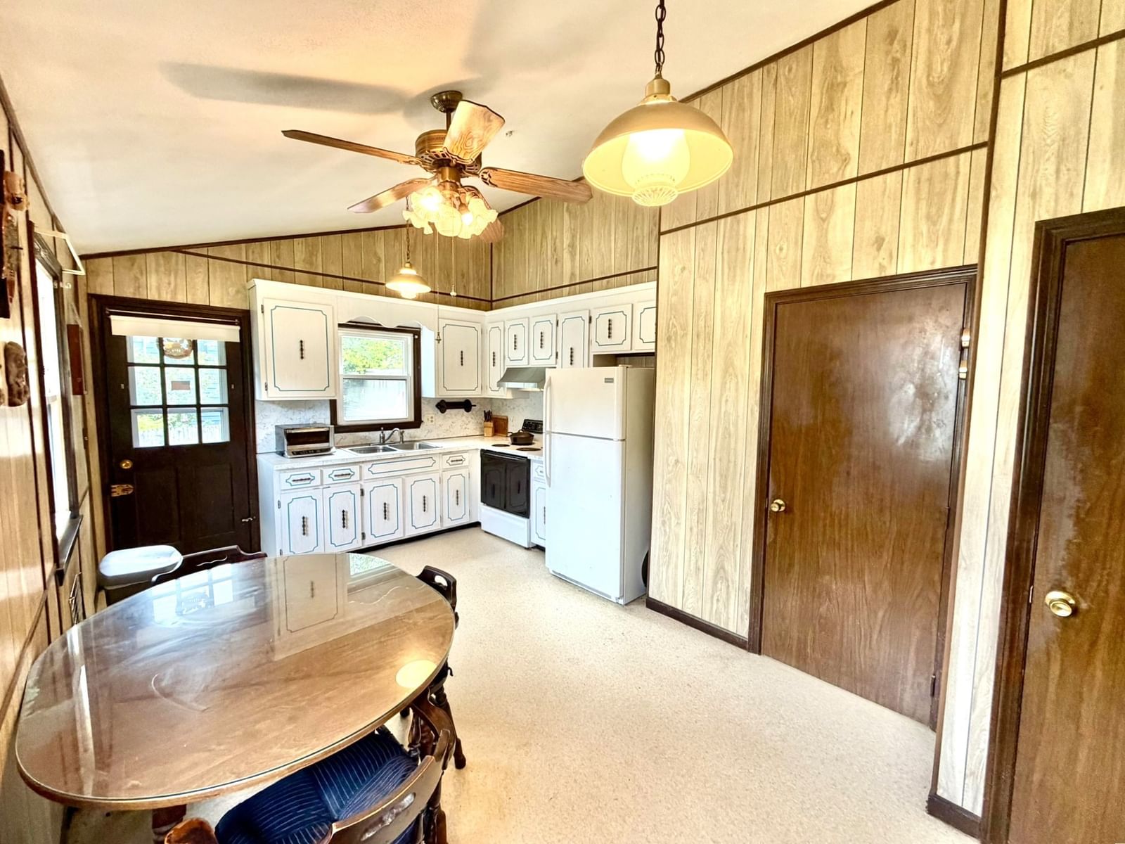 110 Hubbard Ave Brockton — Photo 13 of 28