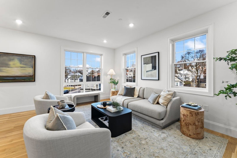 272 Lincoln St Unit 301
