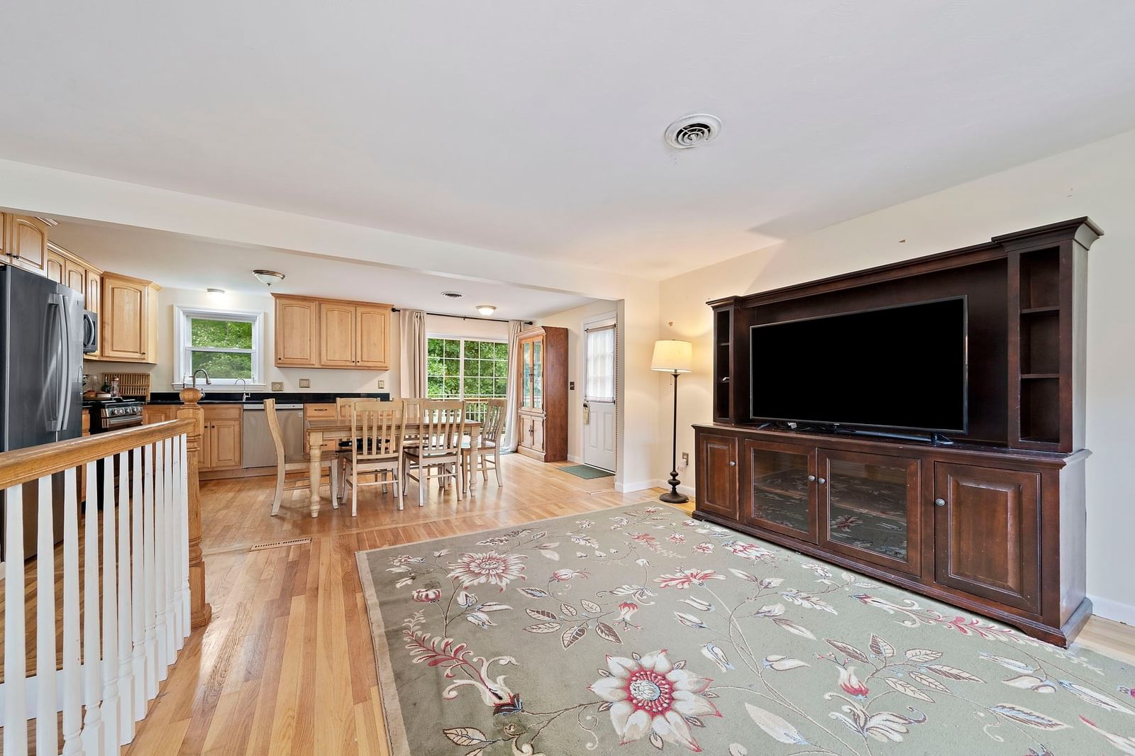 12 Harton Ross Drive Whitman — Photo 10 of 36