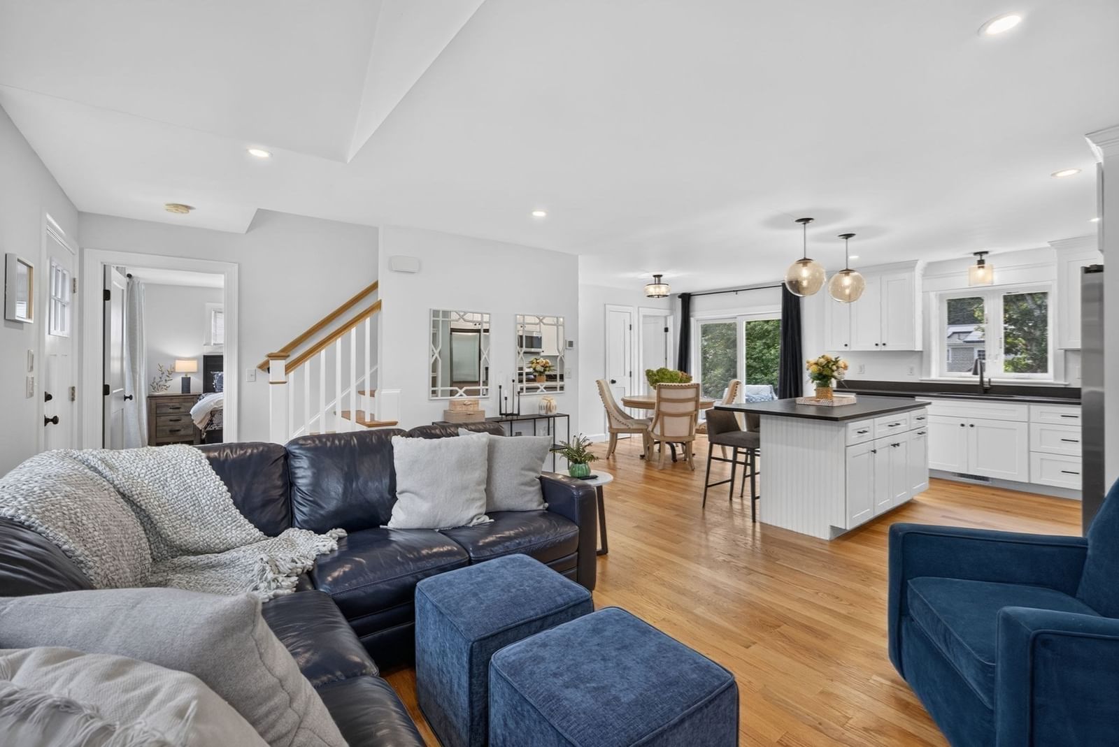 140 Broken Bow Ln Falmouth — Photo 4 of 38