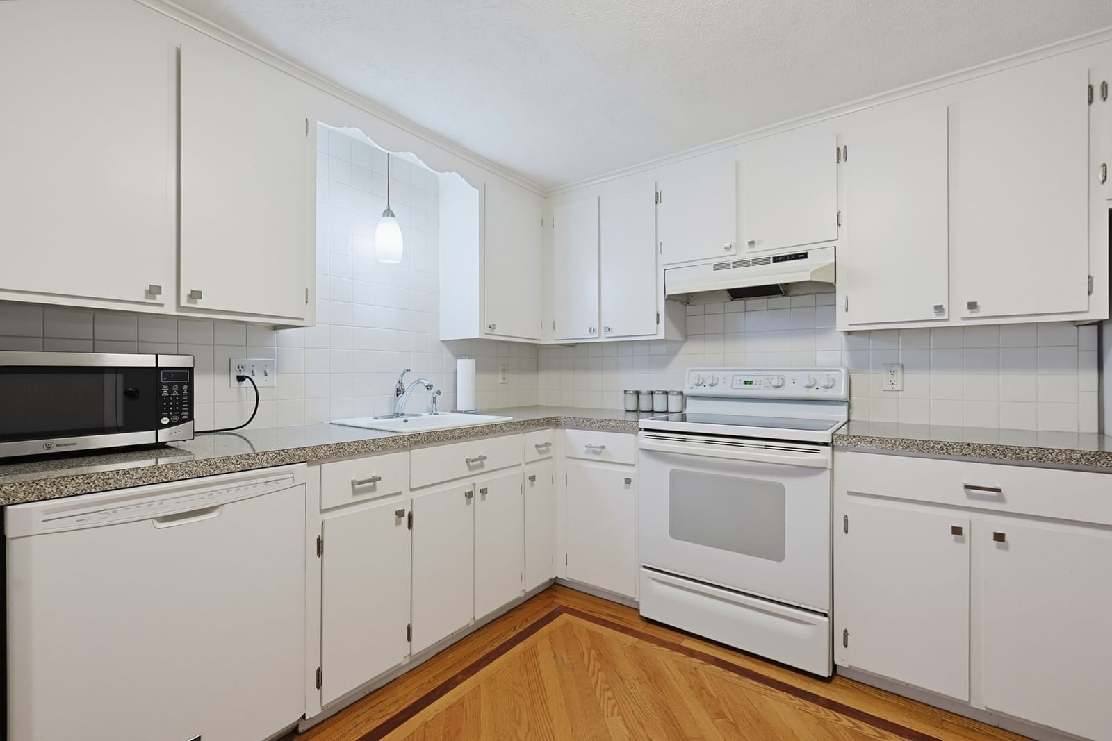 28 Main Street #5 North Reading — Photo 12 of 30