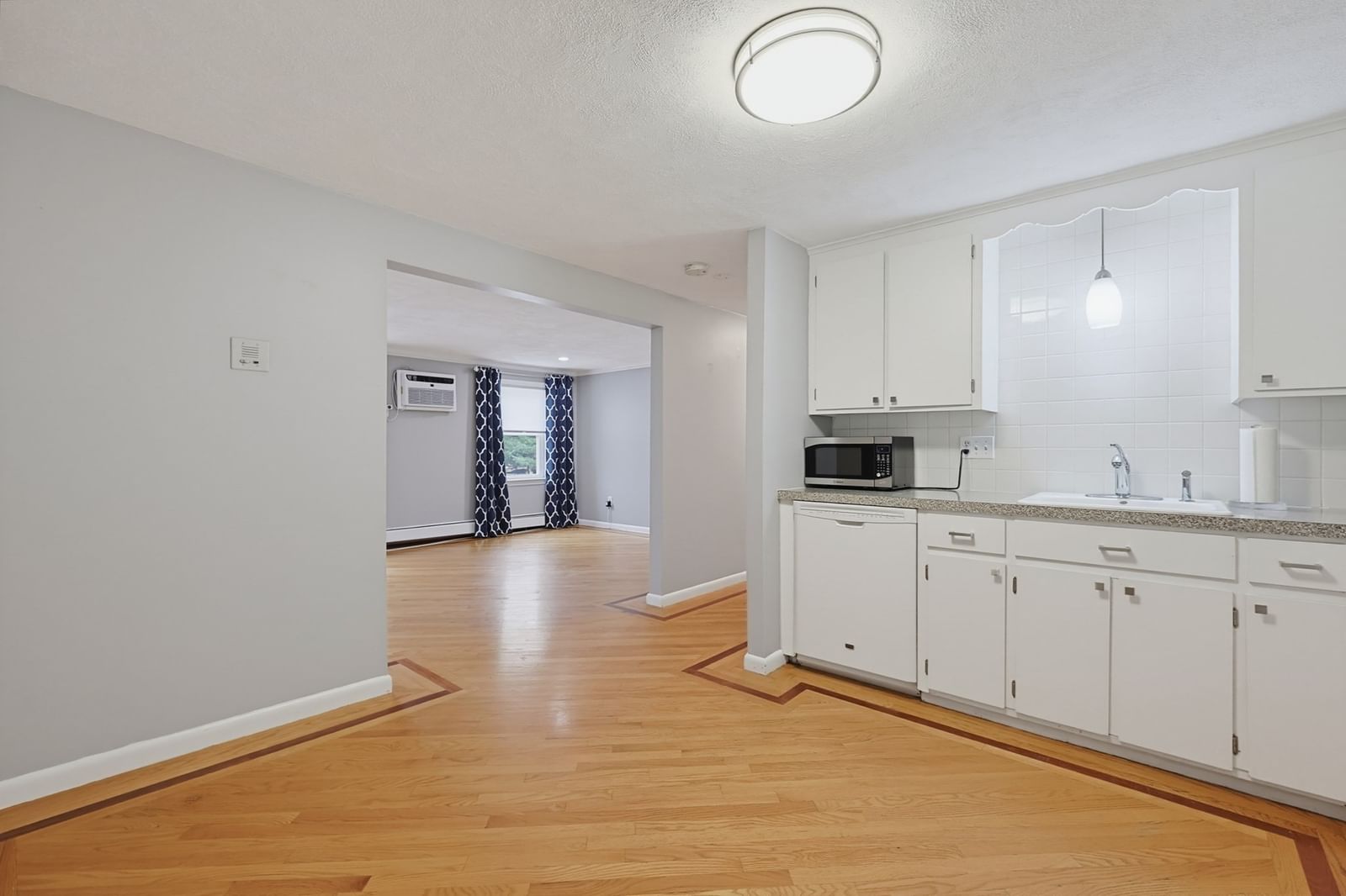 28 Main Street #5 North Reading — Photo 16 of 30