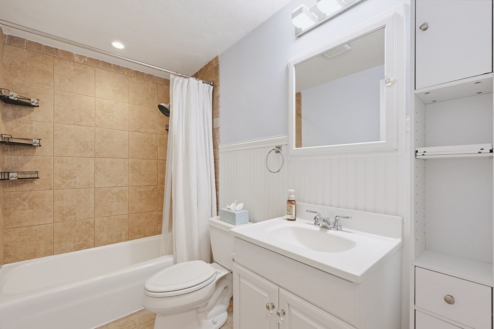 28 Main Street #5 North Reading — Photo 18 of 30
