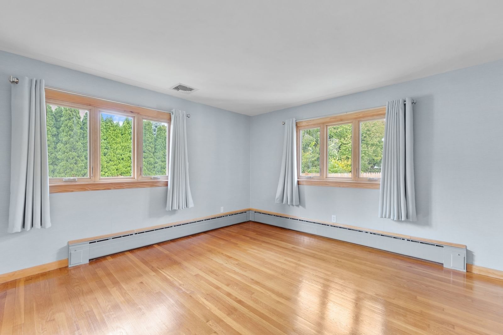 39 Adams Ave North Andover — Photo 13 of 29