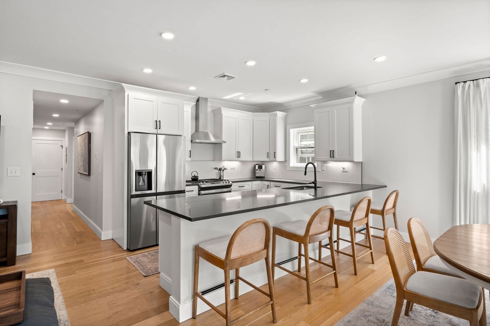 227 Havre Street #A1 Boston — Photo 7 of 24
