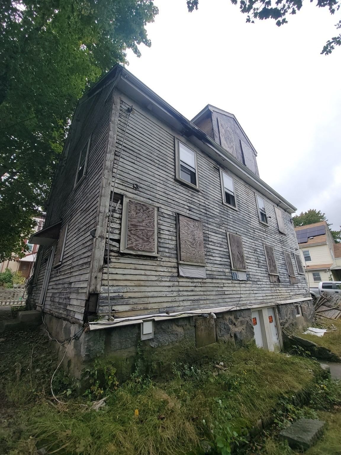 55-57 Cedar Street Boston — Photo 3 of 9