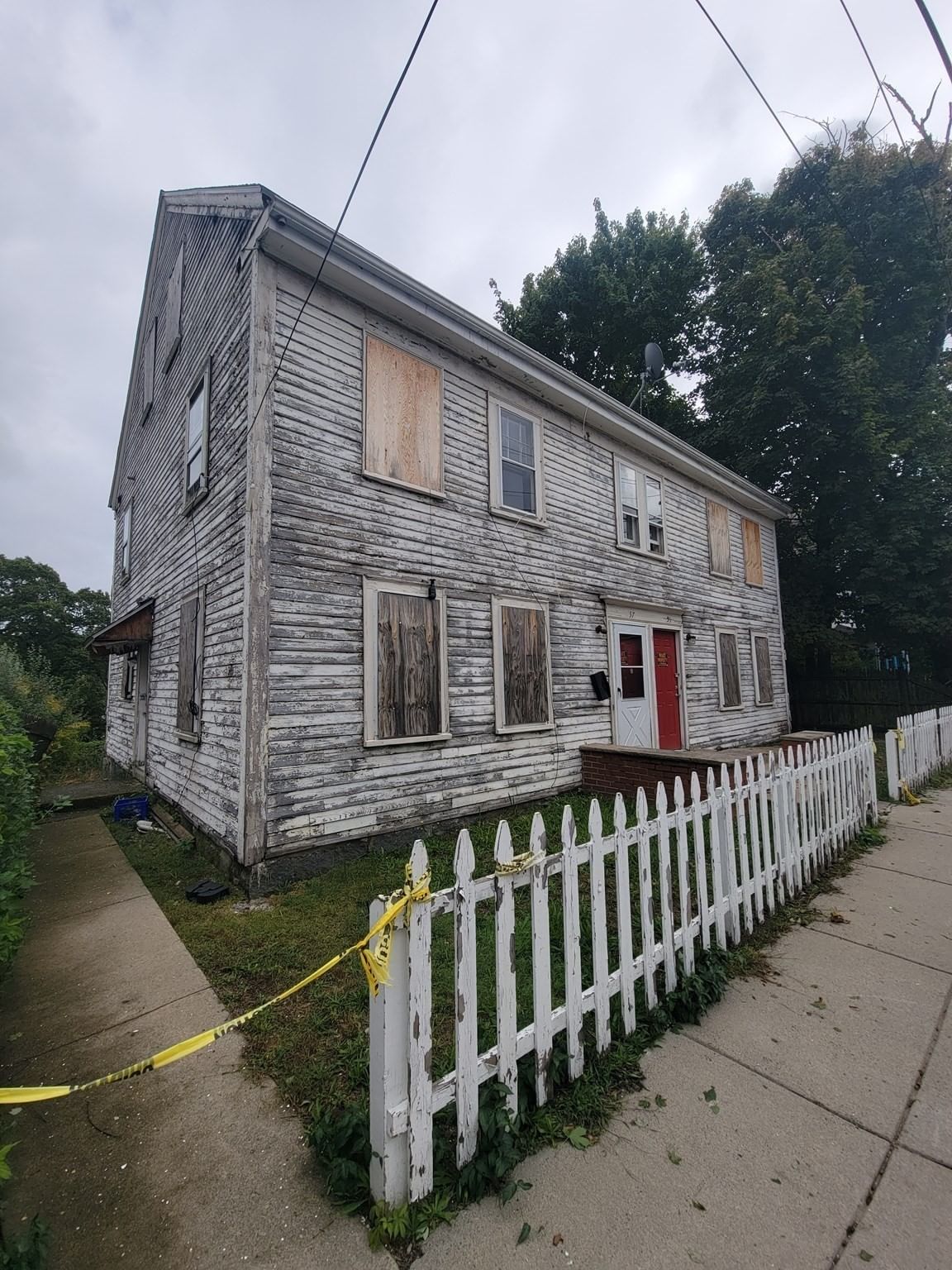 55-57 Cedar Street Boston — Photo 4 of 9