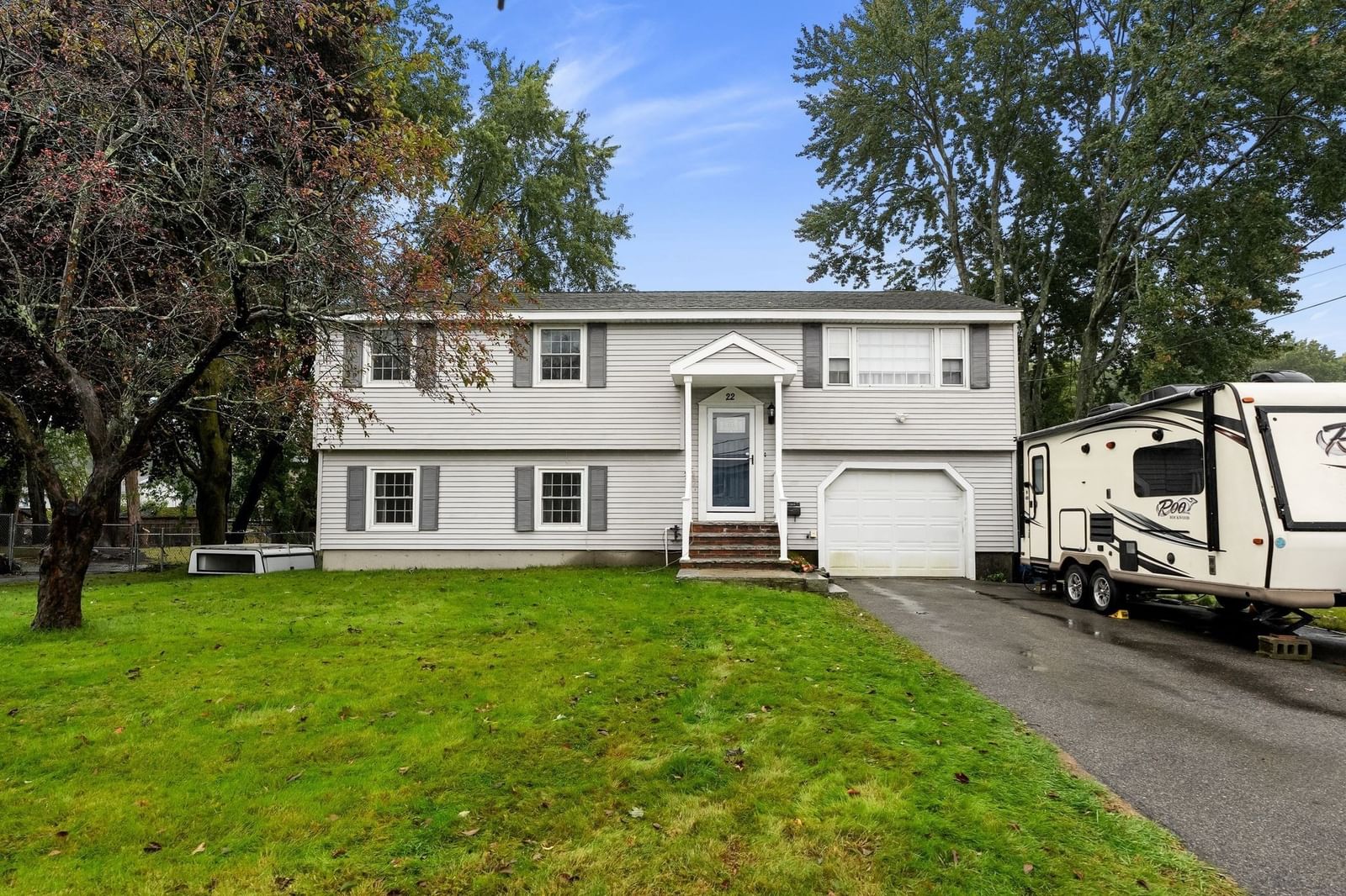 Property at 22 Crestshire Drive, Lawrence, MA 01843
